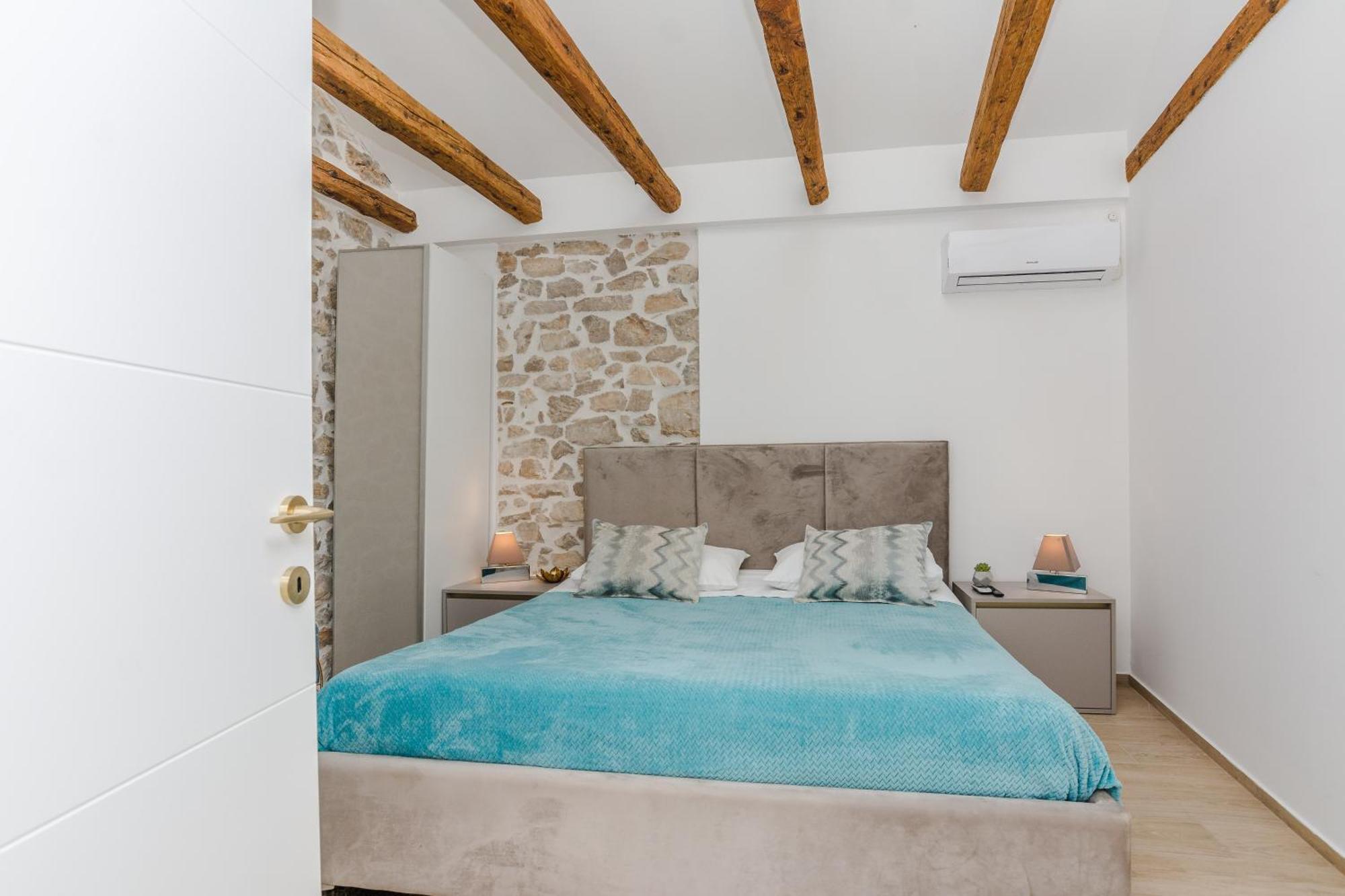 Holiday Home Zaton Marina Екстериор снимка